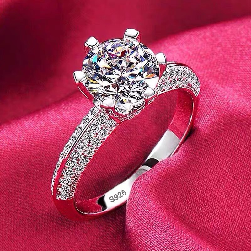 Mit Zertifikat: Luxuriöse Ring – Wedding Zone Bewertung und Preis